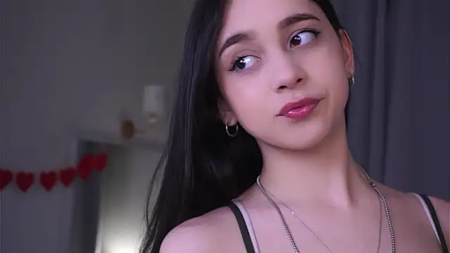 Snapshot of ThiCostin chatting on 27, 2, 2026 ThiCostin online show from 27, 2, 2026