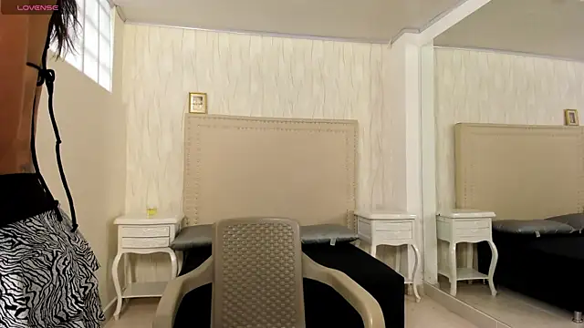 FernandaAvilax online show from 11, 4, 2026