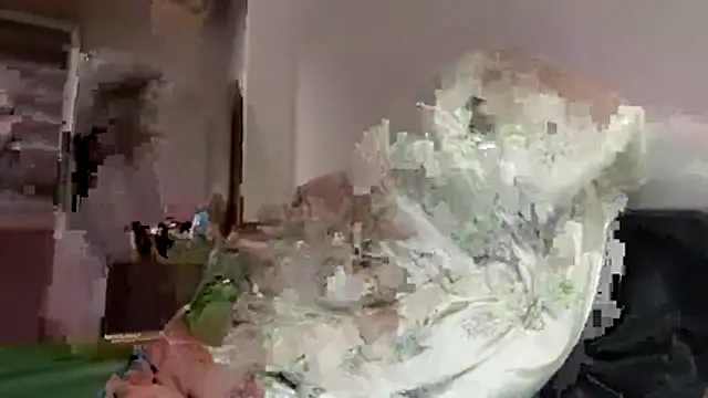 Claire Bearxx online show from 27, 3, 2026