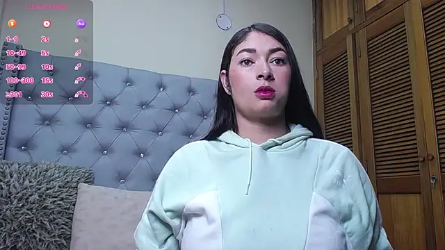 skarlett  36 online show from 8, 5, 2026