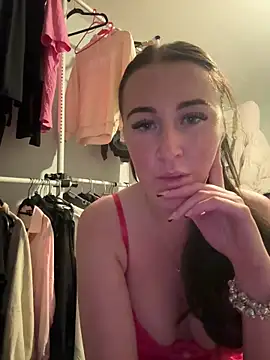 PinkVelvetx online show from 13, 3, 2026