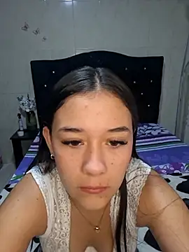 AlessiaKnox online show from 15, 4, 2026