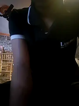 Snapshot of peanutbutteater chatting on 3, 3, 2026 peanutbutteater online show from 3, 3, 2026