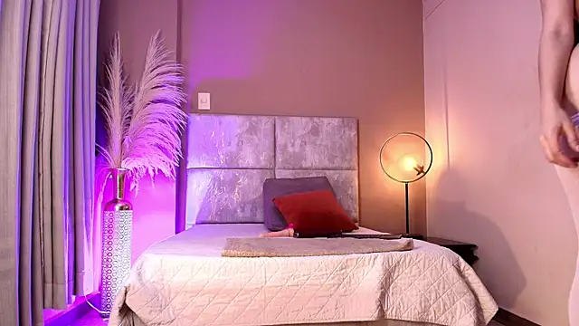 KatrionaNyx online show from 8, 4, 2026