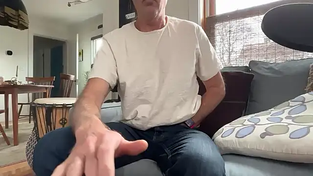 Guy  Grey online show from 19, 3, 2026