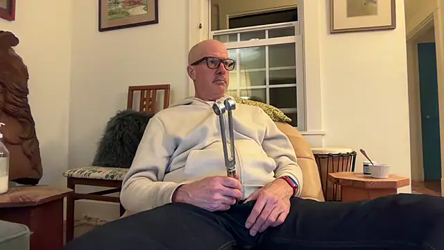 Guy  Grey online show from 11, 3, 2026