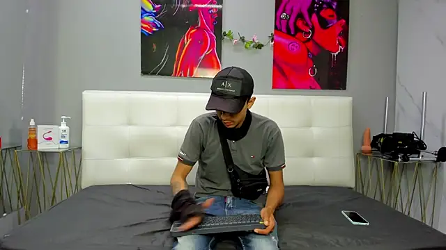ahsly78Bryan online show from 22, 5, 2026