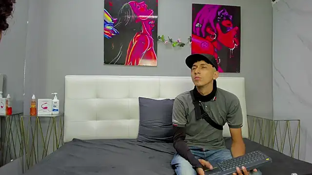 ahsly78Bryan online show from 29, 5, 2026