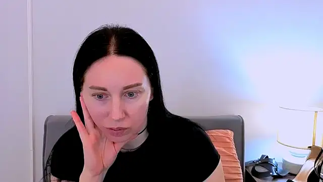 MiaFair online show from 4, 3, 2026