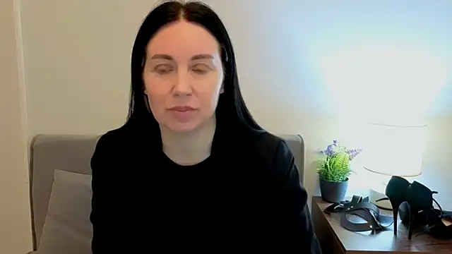 MiaFair online show from 18, 3, 2026