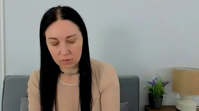 MiaFair online show from 25, 3, 2026