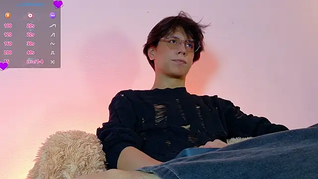 lui x dust online show from 7, 4, 2026