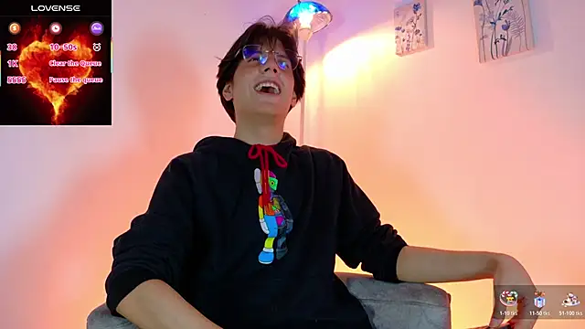 lui x dust online show from 19, 3, 2026