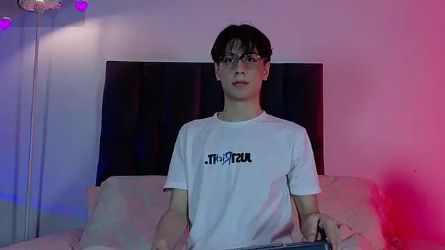 lui x dust online show from 8, 5, 2026