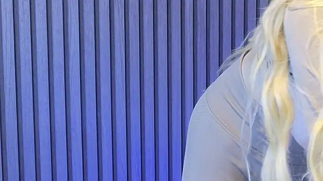 KarmaArms online show from 4, 4, 2026