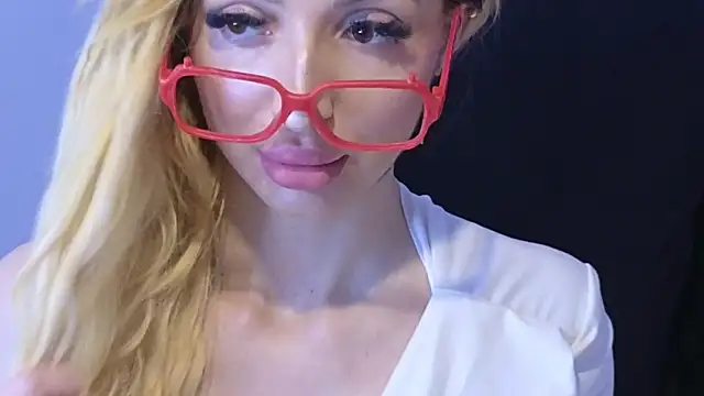 KarmaArms online show from 19, 3, 2026