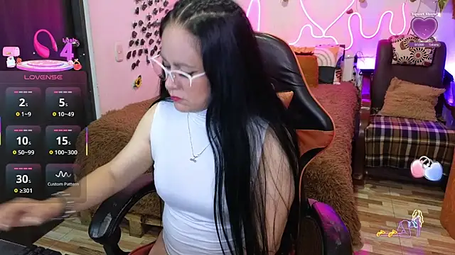 Kekacam online show from 26, 4, 2026