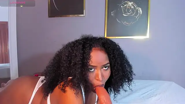 TAYRA CASTLE online show from 10, 7, 2026