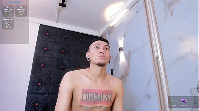 Logan and Reachel online show from 19, 3, 2026