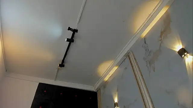 Logan and Reachel online show from 22, 3, 2026