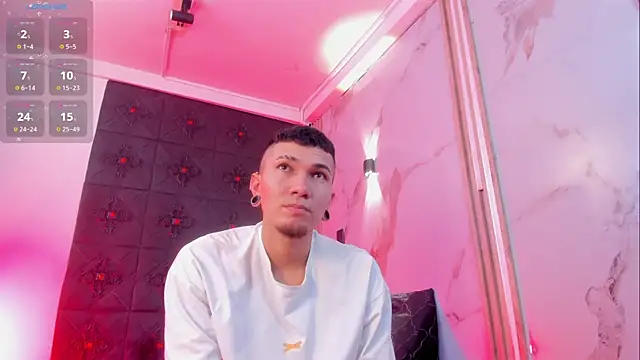 Snapshot of Logan_and_Reachel chatting on 2, 3, 2026 Logan and Reachel online show from 2, 3, 2026