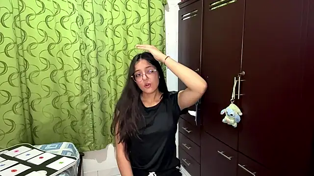 AnneliesePedaci online show from 28, 2, 2026