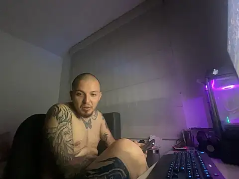 Maximo Garcia17 online show from 22, 2, 2026