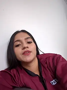 DulceCaroX online show from 7, 7, 2026
