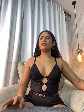 Miaafoxx   online show from 6, 3, 2026