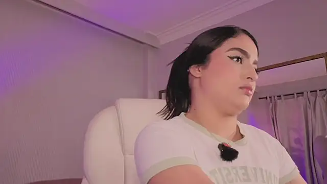 Stephany Harlot online show from 19, 3, 2026