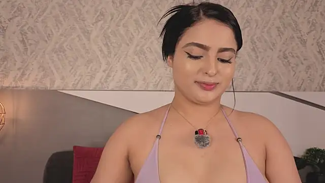 Stephany Harlot online show from 30, 6, 2026