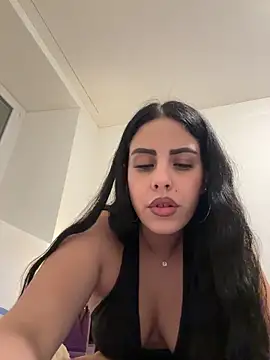 Sophie-Keller online show from 28, 2, 2026