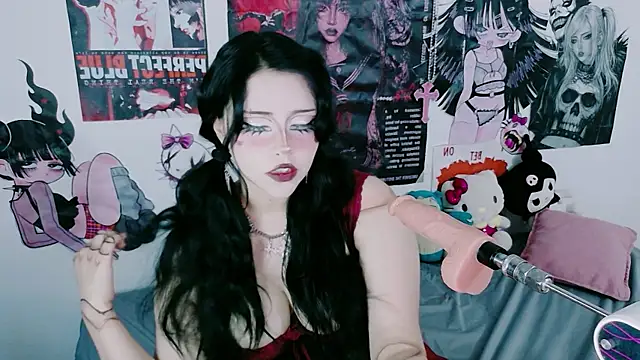 Snapshot of angeldust_777 chatting on 5, 7, 2026 angeldust 777 online show from 5, 7, 2026