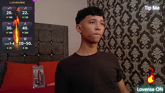 Little Twink19x online show from 28, 5, 2026