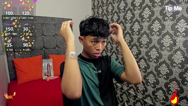 Little Twink19x online show from 25, 6, 2026
