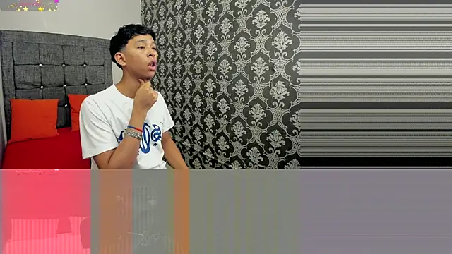 Little Twink19x online show from 24, 6, 2026