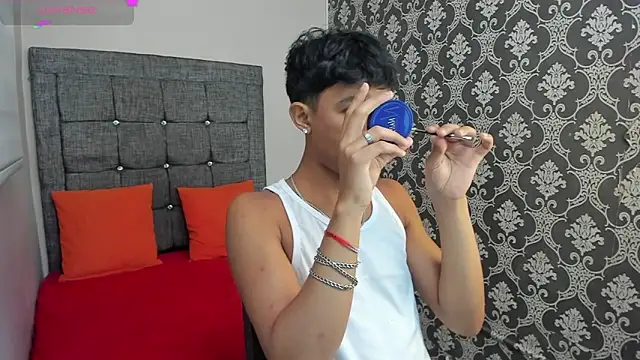 Little Twink19x online show from 13, 6, 2026