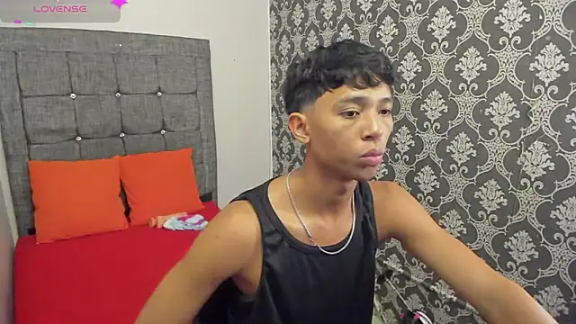 Little Twink19x online show from 18, 6, 2026