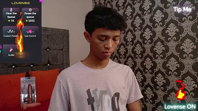 Little Twink19x online show from 26, 5, 2026
