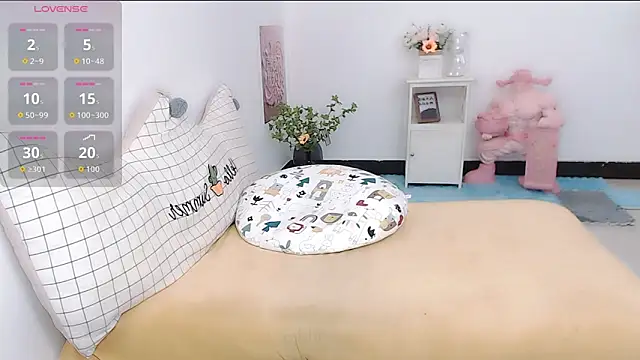 Snapshot of Luckmia333 chatting on 3, 4, 2026 Luckmia333 online show from 3, 4, 2026