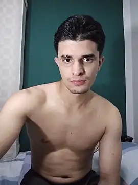 SebastianSkyler online show from 8, 4, 2026