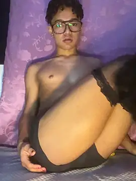 VixHot15 online show from 2, 4, 2026