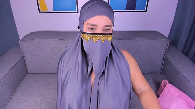 Snapshot of Samira_Zayd chatting on 4, 3, 2026 Samira Zayd online show from 4, 3, 2026