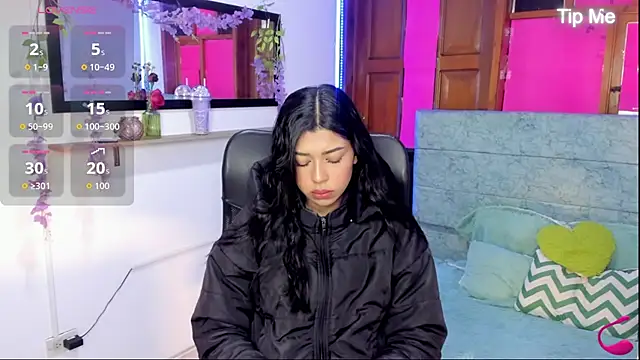 Aysha winxs online show from 13, 3, 2026