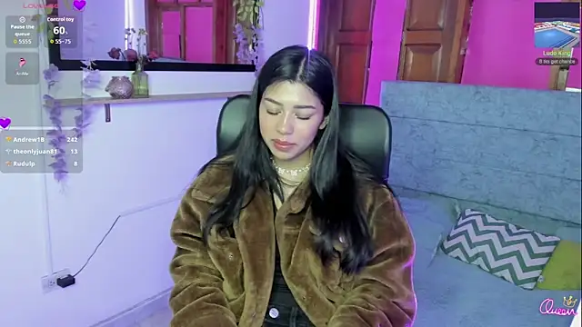 Aysha winxs online show from 27, 3, 2026