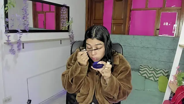 Aysha winxs online show from 30, 5, 2026