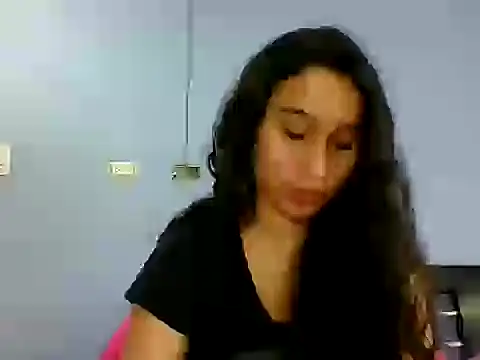 scarlettscottx  online show from 25, 4, 2026