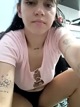 sara cute so online show from 28, 4, 2026