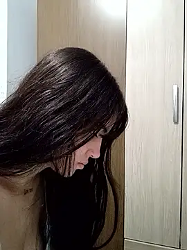 sara cute so online show from 21, 4, 2026