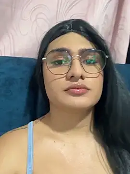 Emma Paez online show from 5, 5, 2026